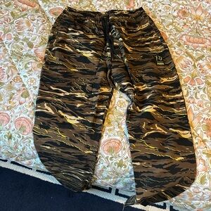 Men’s XO Puma JOGGERS
